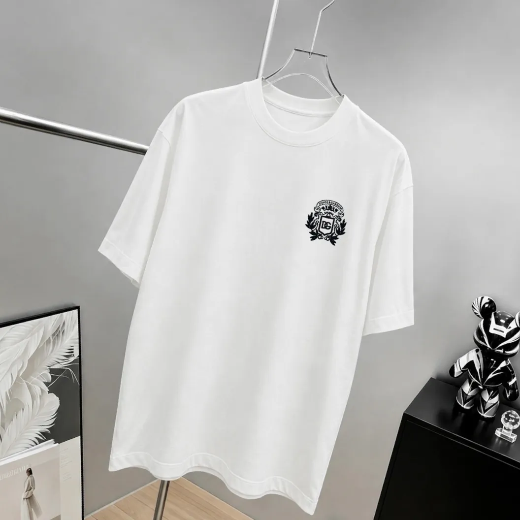 dg～ logo 《 》 ， ， tee， ， Same Style ， : Black White Coffee Brown Size：S（90-130 ） M（125-150 ） L（135-165 ） XL（160-190 ） XXL（185 ）